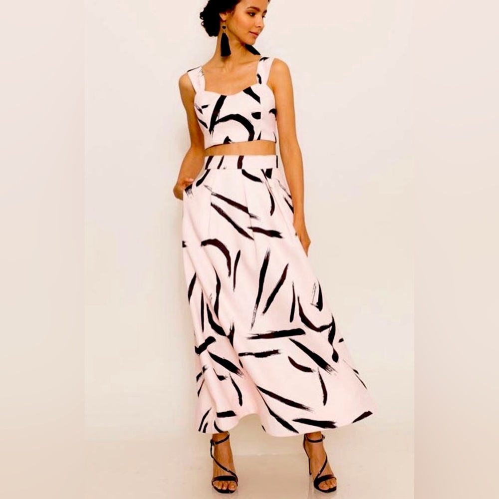 Top & maxi skirt